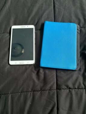 Samsung Galaxy Tab 4 7.0” SM-T230NU | 8GB | Wi-Fi | White | Bad Battery | For Pa
